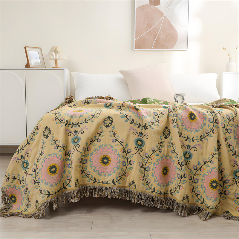 Reversible Cotton Gauze Blanket - Floral Boho Design with Tassels
